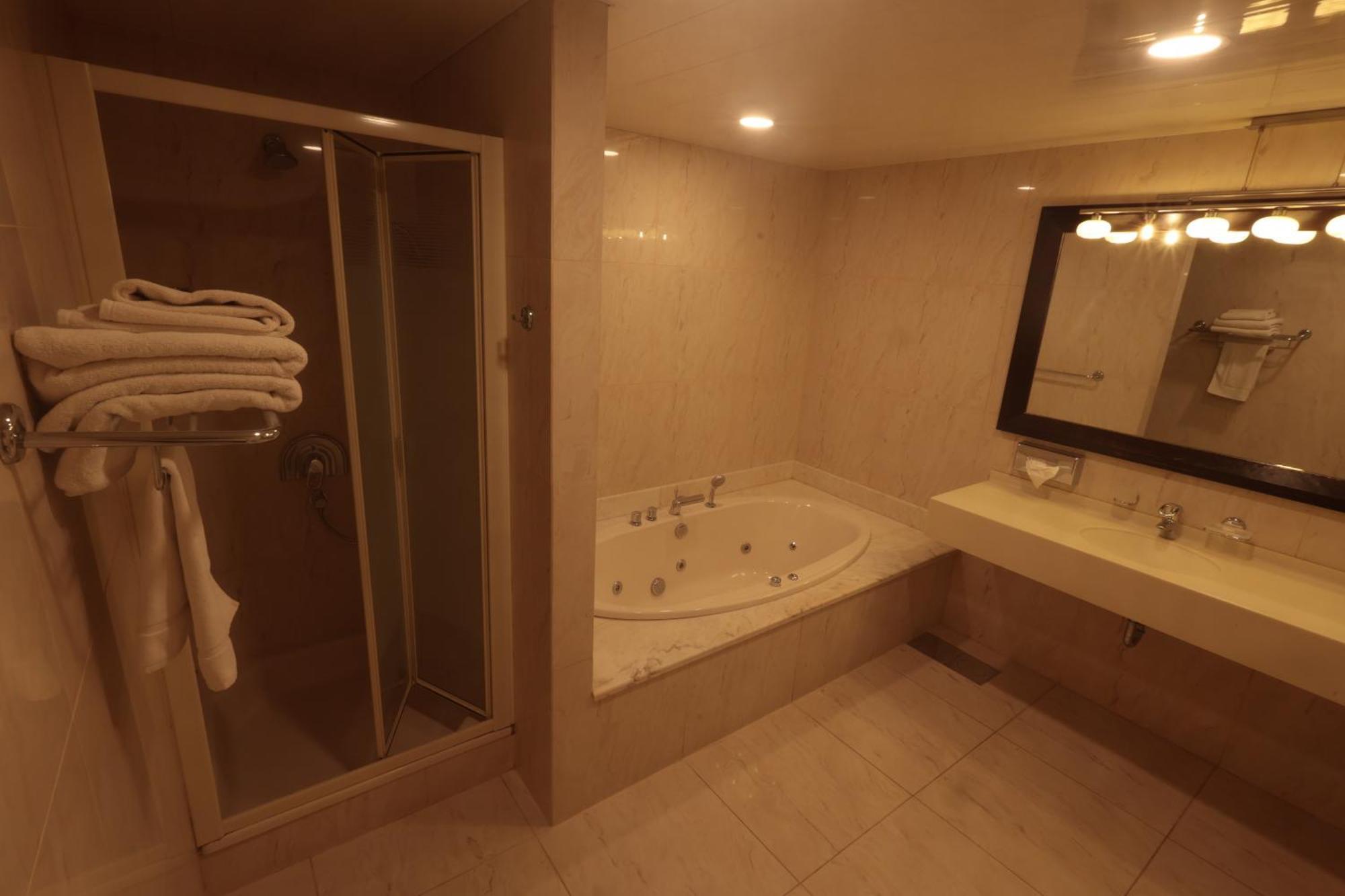 Monteverde Hotel Beit Mery Luaran gambar